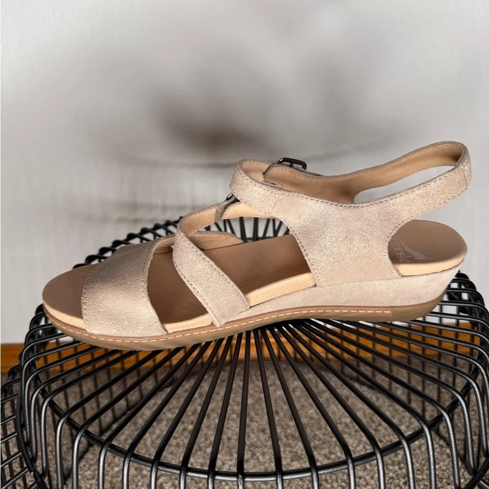 Dansko brand style